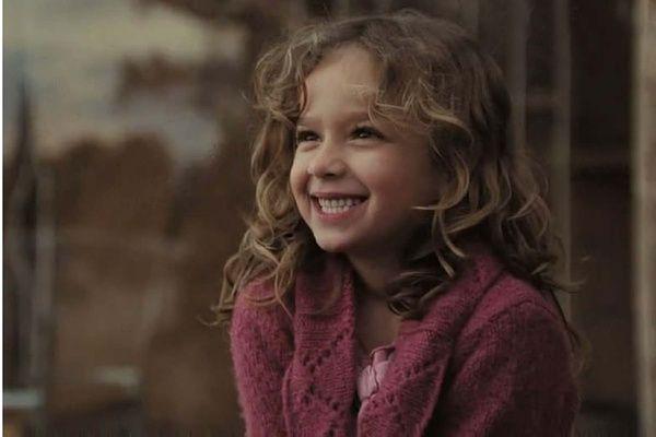 potret Aryana Engineer sebagai Maxine Coleman di film Orphan (Dok. Warner Bros/Orphan)