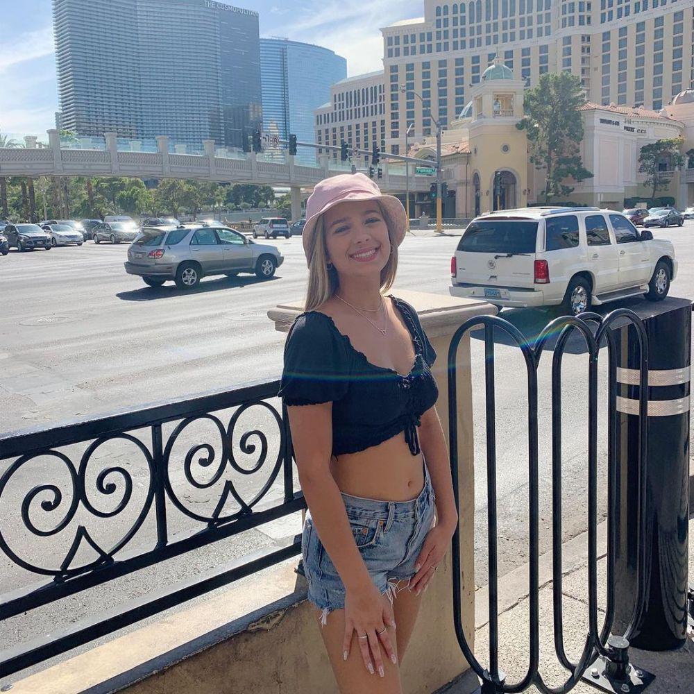 Aryana Engineer (instagram.com/_aryanaengineer)