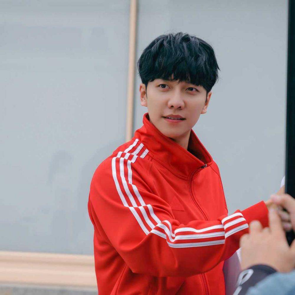 Lee Seung Gi (instagram.com/hook_entertainment)