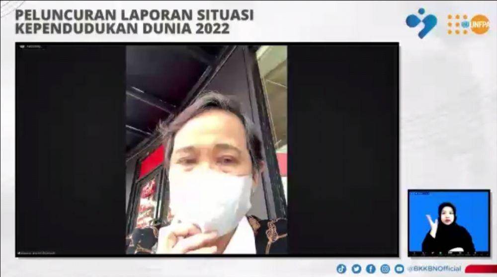 Direktur Kesehatan Usia Produktif dan Lanjut Usia Kementerian Kesehatan (Kemenkes), Kartini Rustandi saat Peluncuran Laporan Situasi Kependudukan Dunia 2022, Jumat (29/7/2022). (Dok. Pribadi).