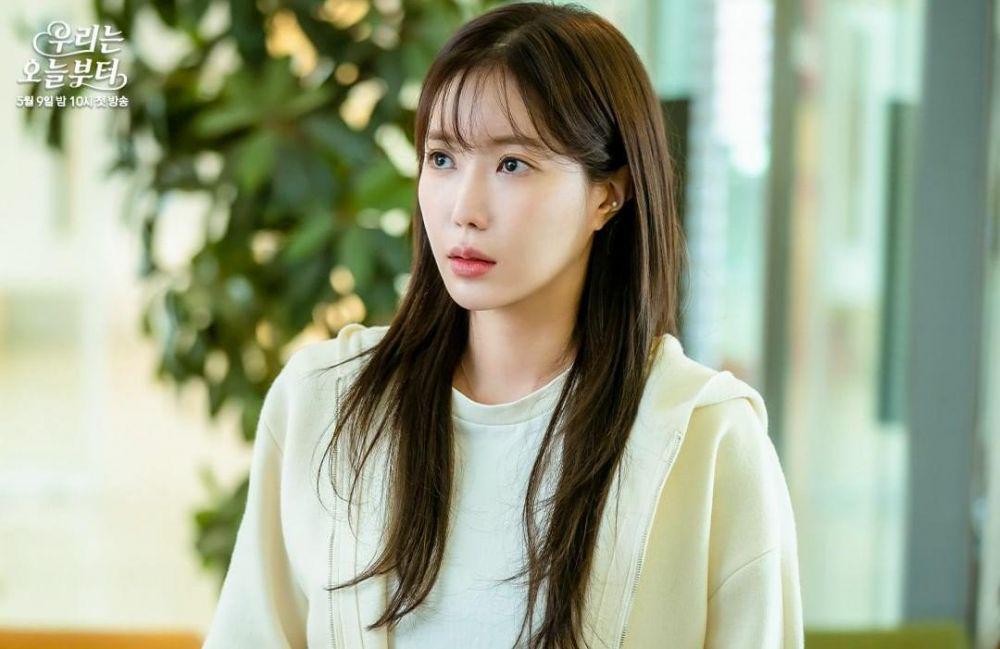 Im Soo Hyang di drama Woori the Virgin (instagram.com/sbsdrama.official)