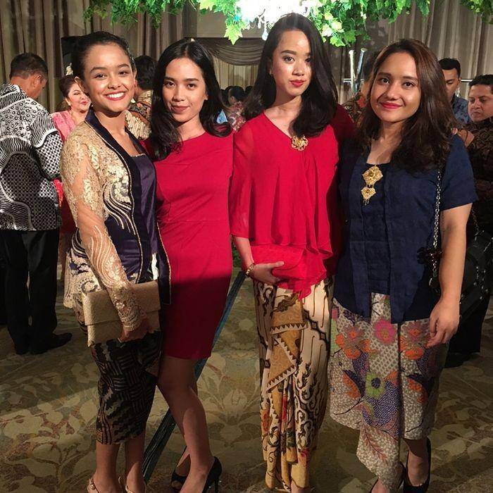 kebaya Mutiara Baswedan (instagram.com/mutiarabaswedan)