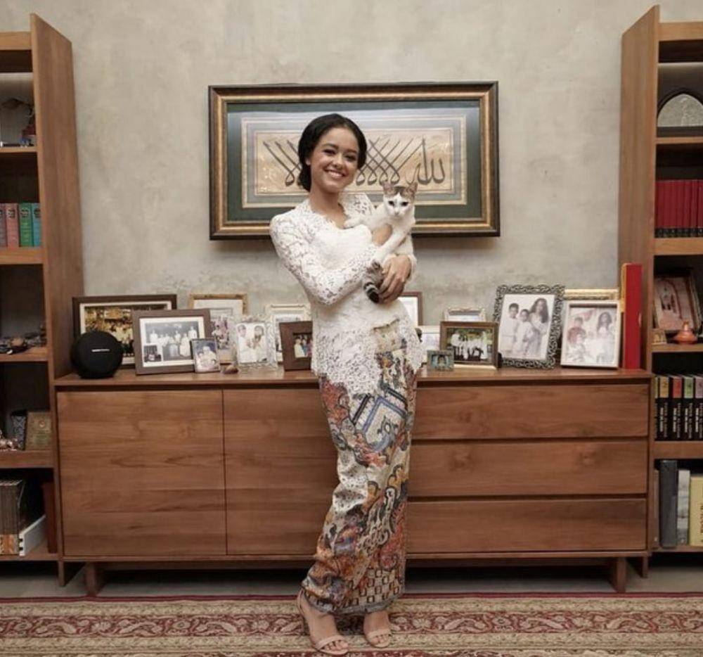 kebaya Mutiara Baswedan (instagram.com/mutiarabaswedan)