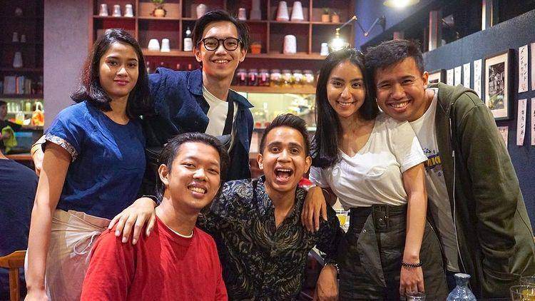 potret persahabatan Aghniny Haque (instagram.com/aghninyhaque)