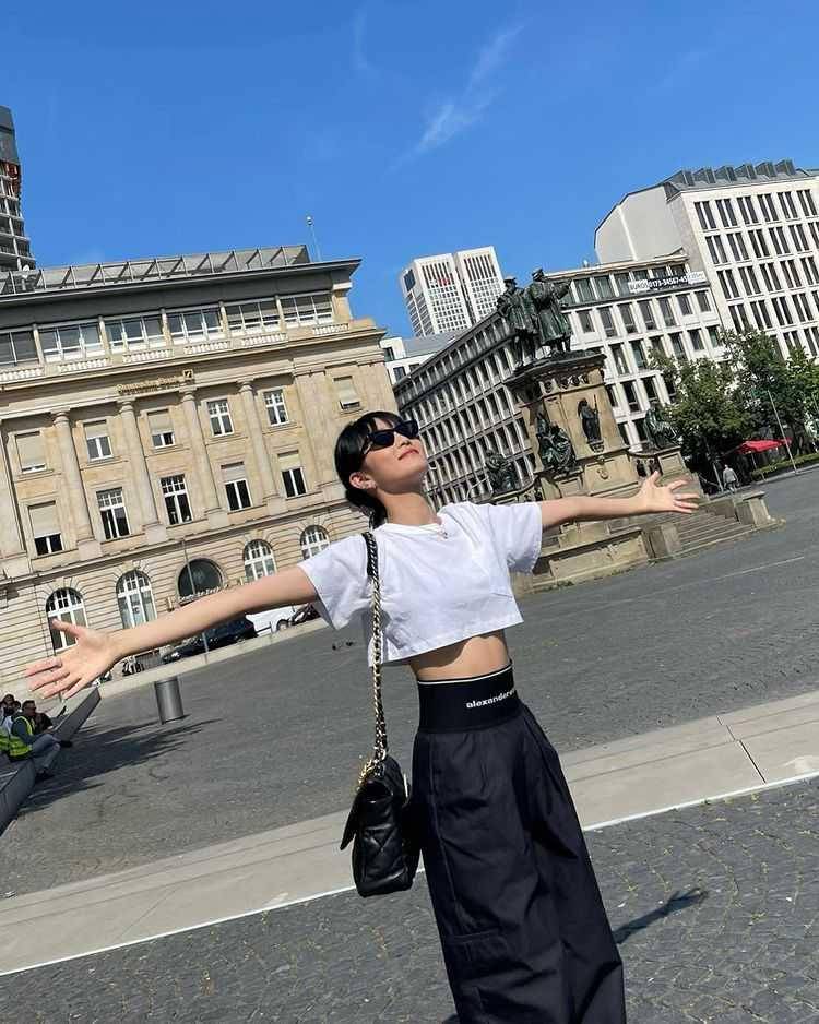 Minnie (G)I-DLE (instagram.com/min.nicha)