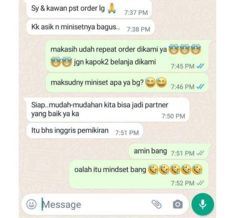 chat typo ke penjual online shop (twitter.com/txtdarionlshop)