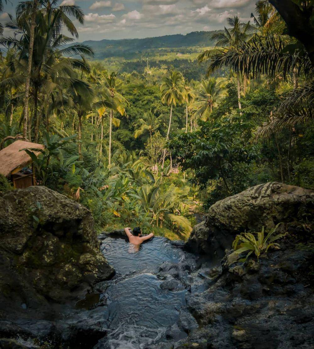 Gembleng Waterfall (instagram.com/_sugiana)