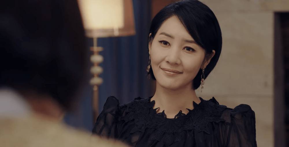 Yoon Ji Min di drama Crash Landing on You (Dok. Netflix/Crash Landing on You)