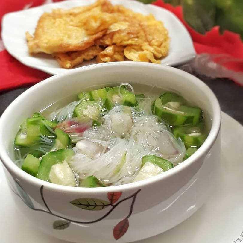 sayur bening oyong(instagram.com/reseprumahanibu)