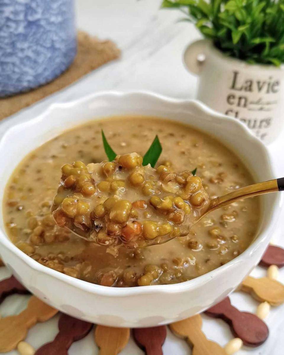 Bubur kacang hijau (instagram.com/lestarisahidin)