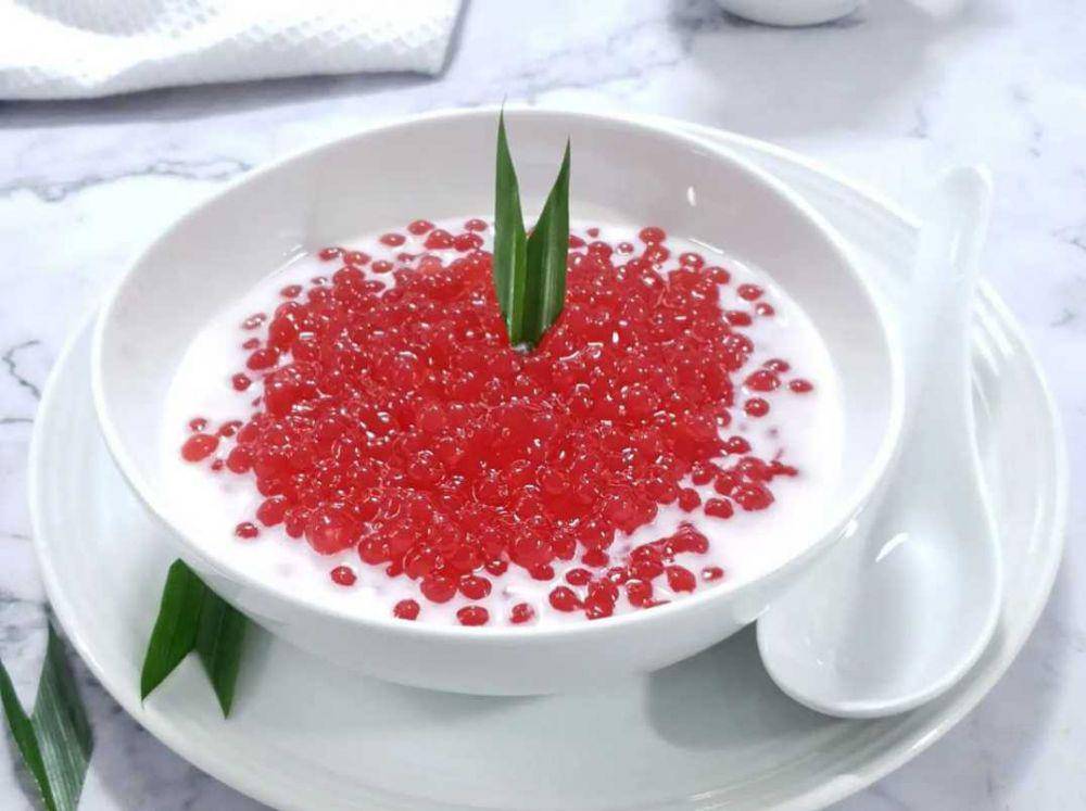 Bubur mutiara (instagram.com/mahardikawattiika)