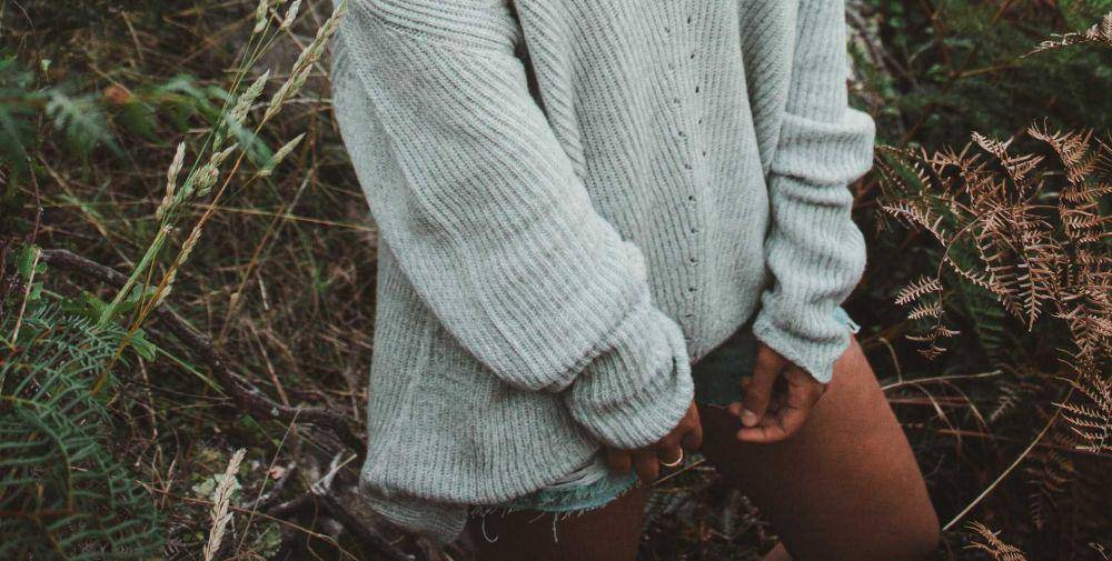 ilustrasi sweater wol (unsplash.com/Jordan Heath)