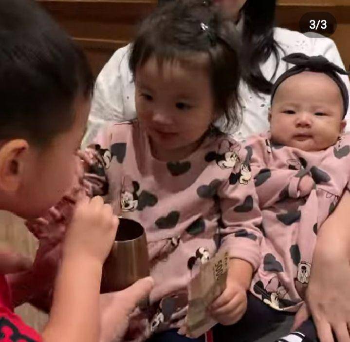 potret ketiga anak chef Devina Hermawan (instagram.com/devinahermawan)