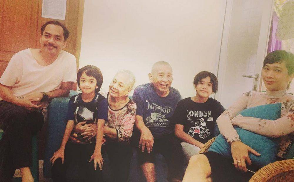 Kenangan Indra Birowo dan ayah (Instagram.com/indrabirowox)