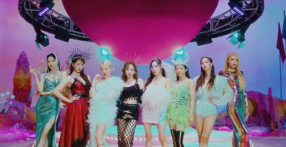 SNSD (twitter.com/GirlsGeneration)
