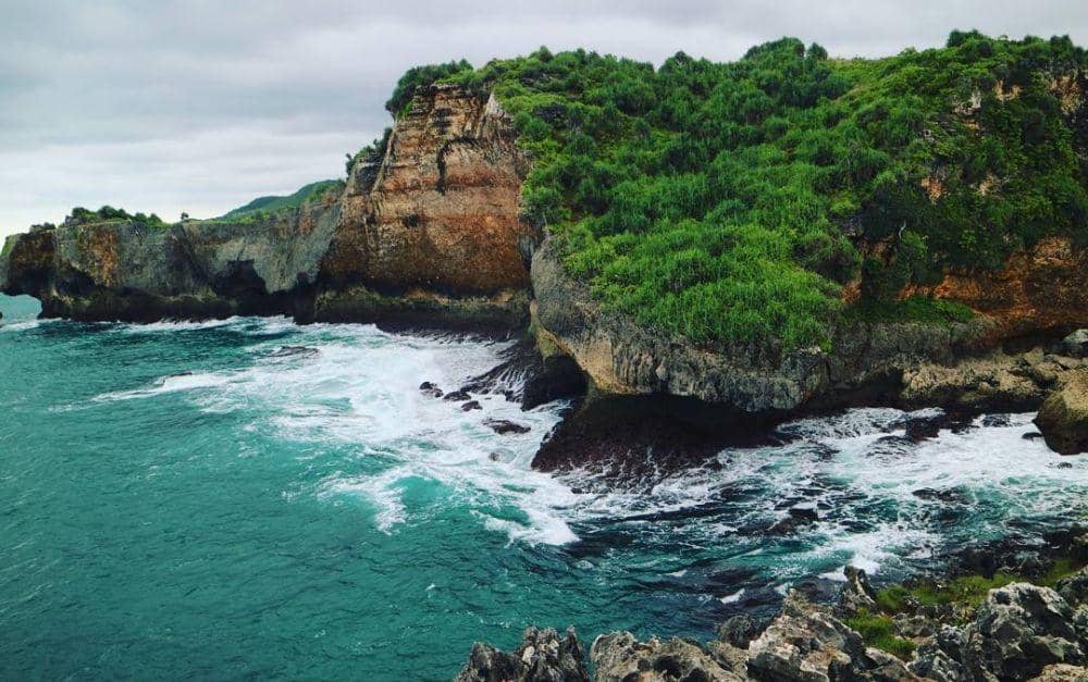 Info Wisata Pantai Mbirit, Hidden Paradise di Yogyakarta