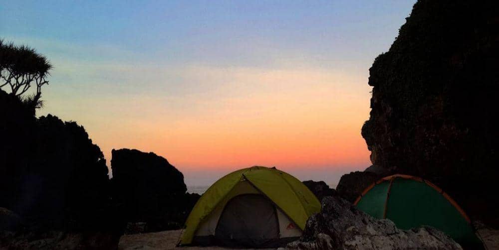 Pantai Mbirit (instagram.com/anagungnugroho)