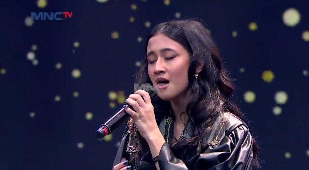 potret Keisya Levronka tampil di Rising Star Dangdut (youtube.com/Rising Star Dangdut)
