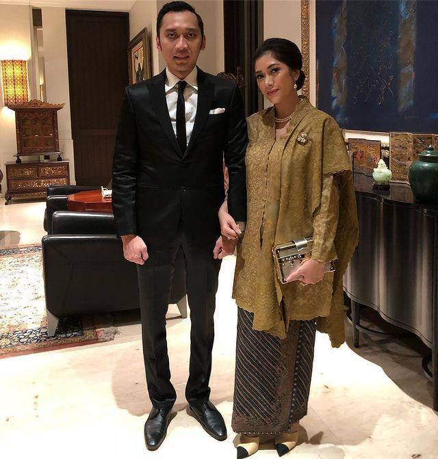 inspirasi OOTD kondangan berwarna earth tones (instagram.com/ruby_26)
