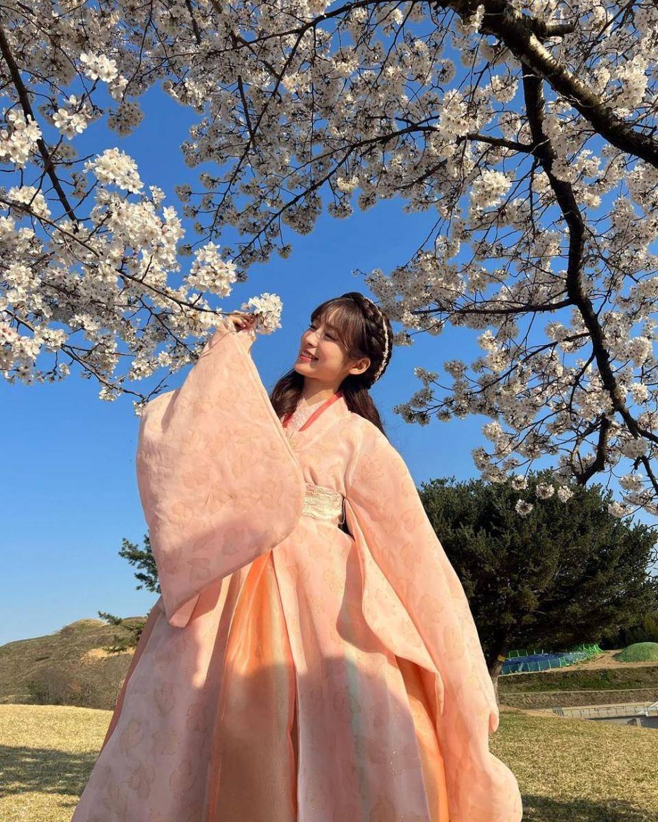 Arin dibalik layar KDrama Alchemy of Souls (instagram.com/ye._.vely618)
