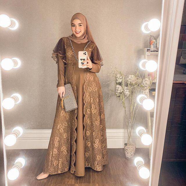 inspirasi OOTD kondangan berwarna earth tones (instagram.com/citraciki)