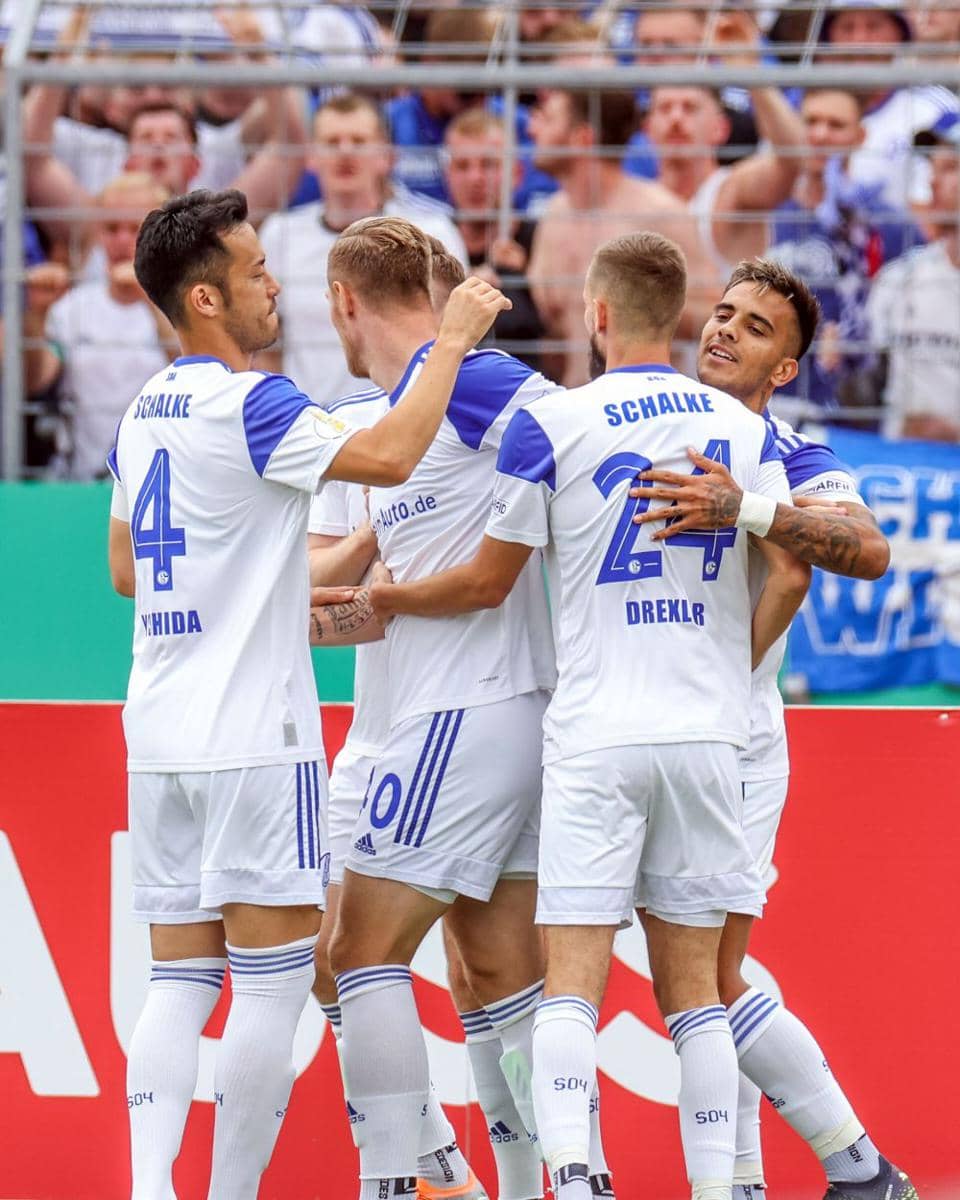 para pemain FC Schalke 04 (twitter.com/s04)
