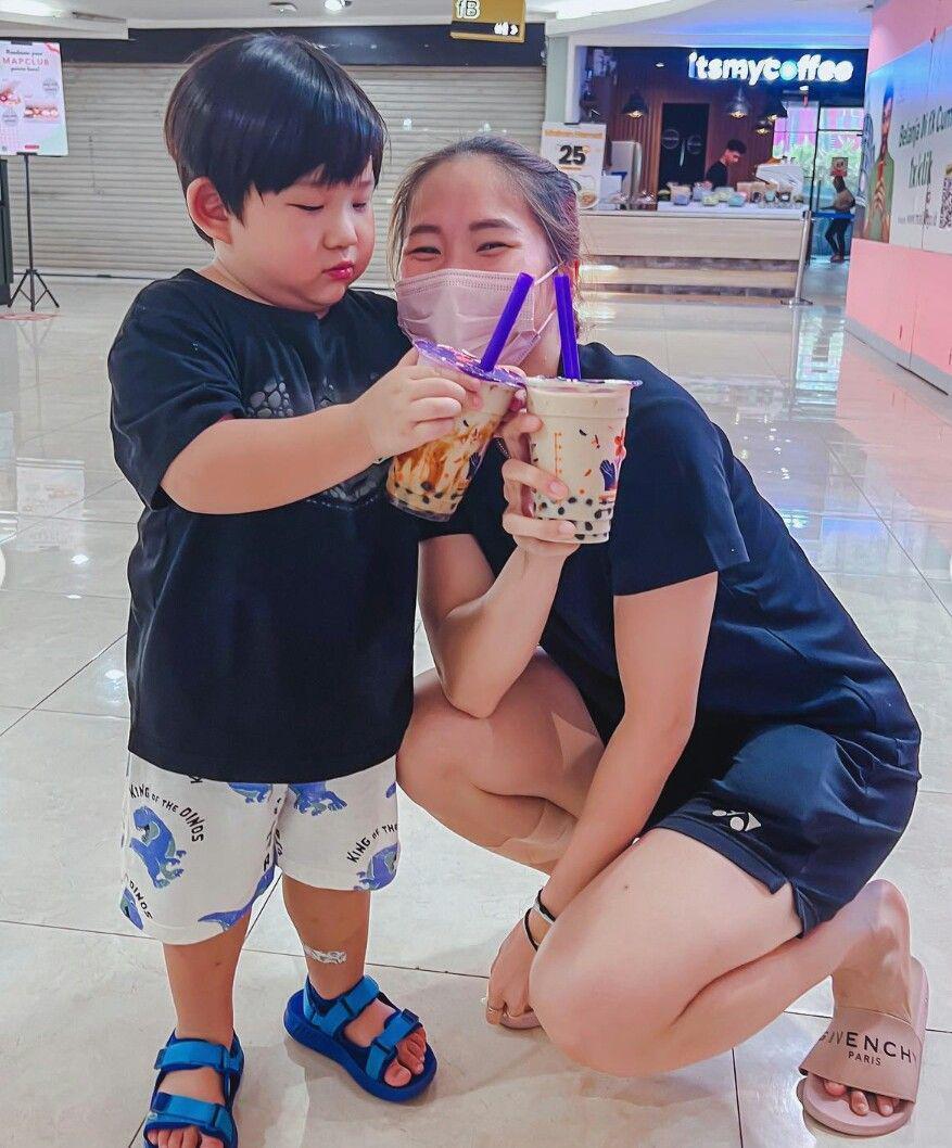 potret kedekatan Junior dan Ratchanok Intanon (instagram.com/ratchanokmay)