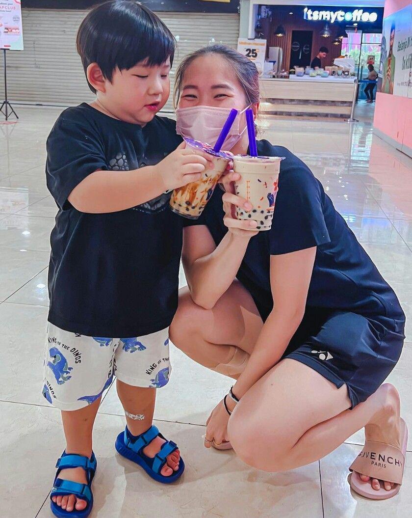potret kedekatan Junior dan Ratchanok Intanon (instagram.com/ratchanokmay)