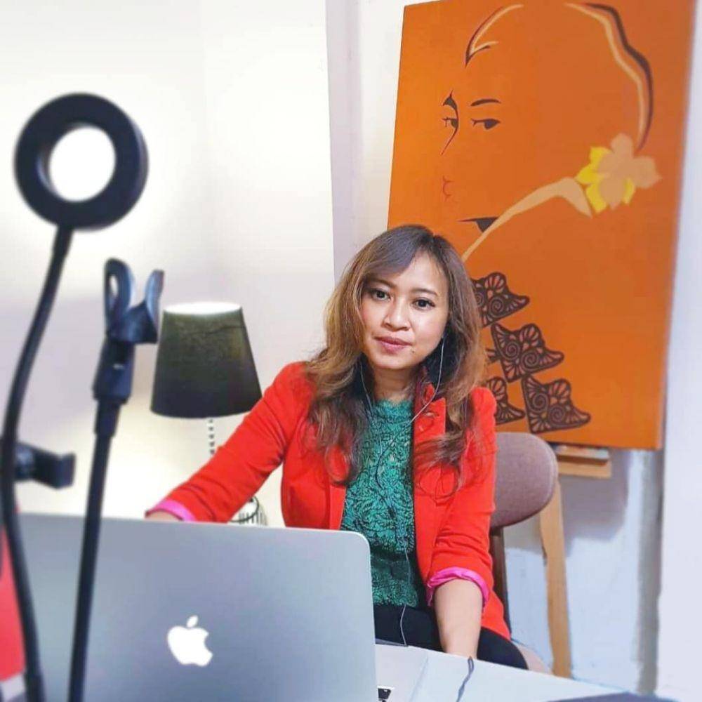 Tita Djumaryo, founder Ganara Art (instagram.com/titadjumaryo)