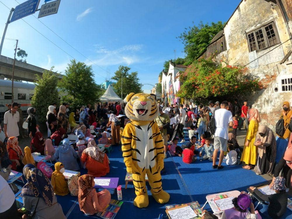 Yayasan Kampung Sendiri menggelar peringatan Internatonal Tiger Day 2022 di kota Medan, Minggu (31/7/2022). (Mirza Baihaqie/Voice of Forest)