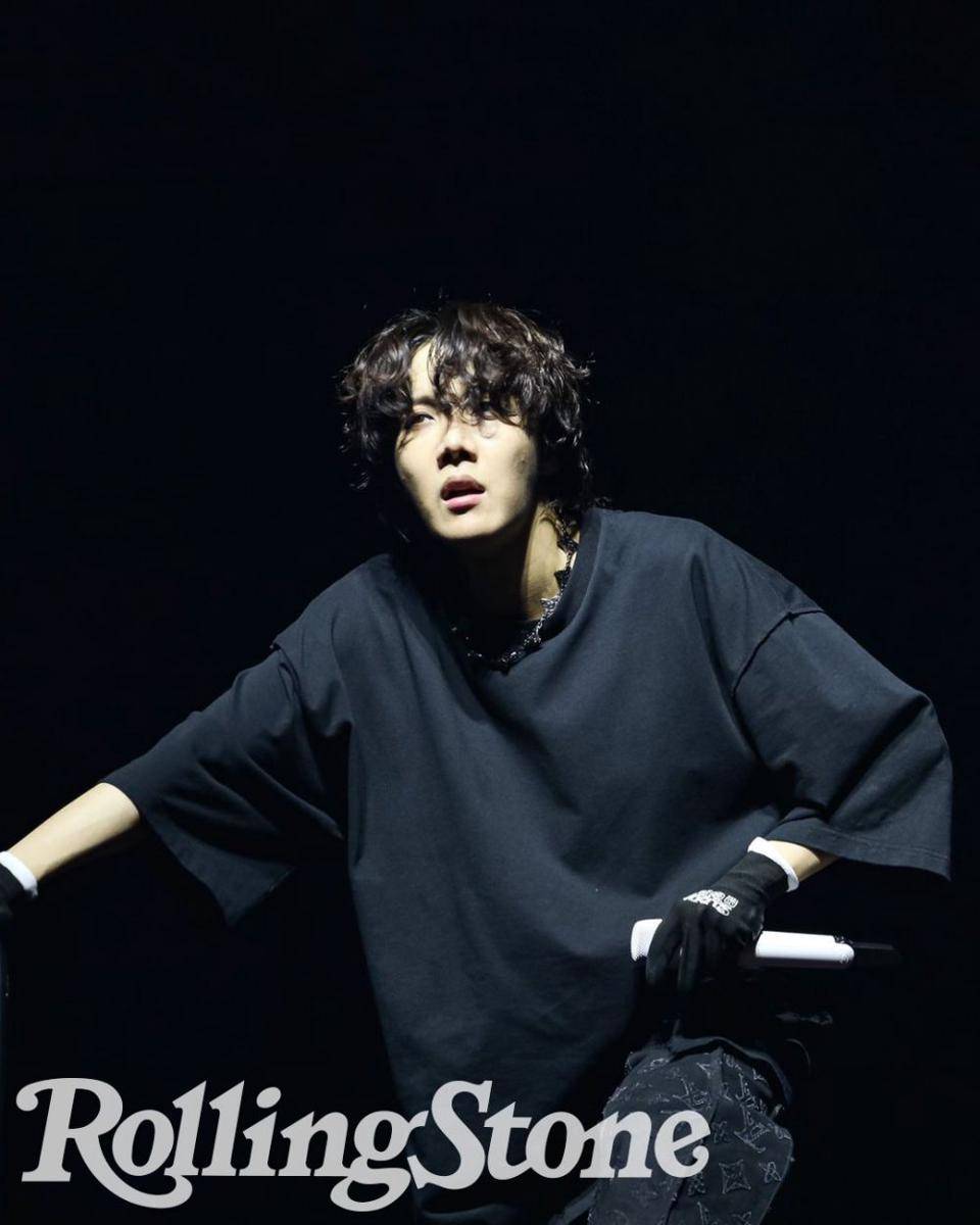 J-Hope di Lollapalooza (twitter.com/RollingStone)