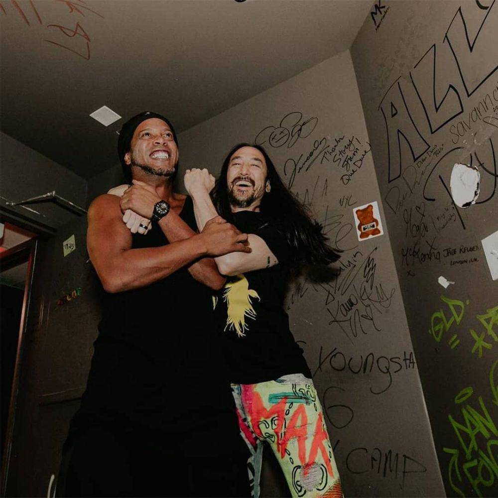 Ronaldinho (instagram.com/ronaldinho)