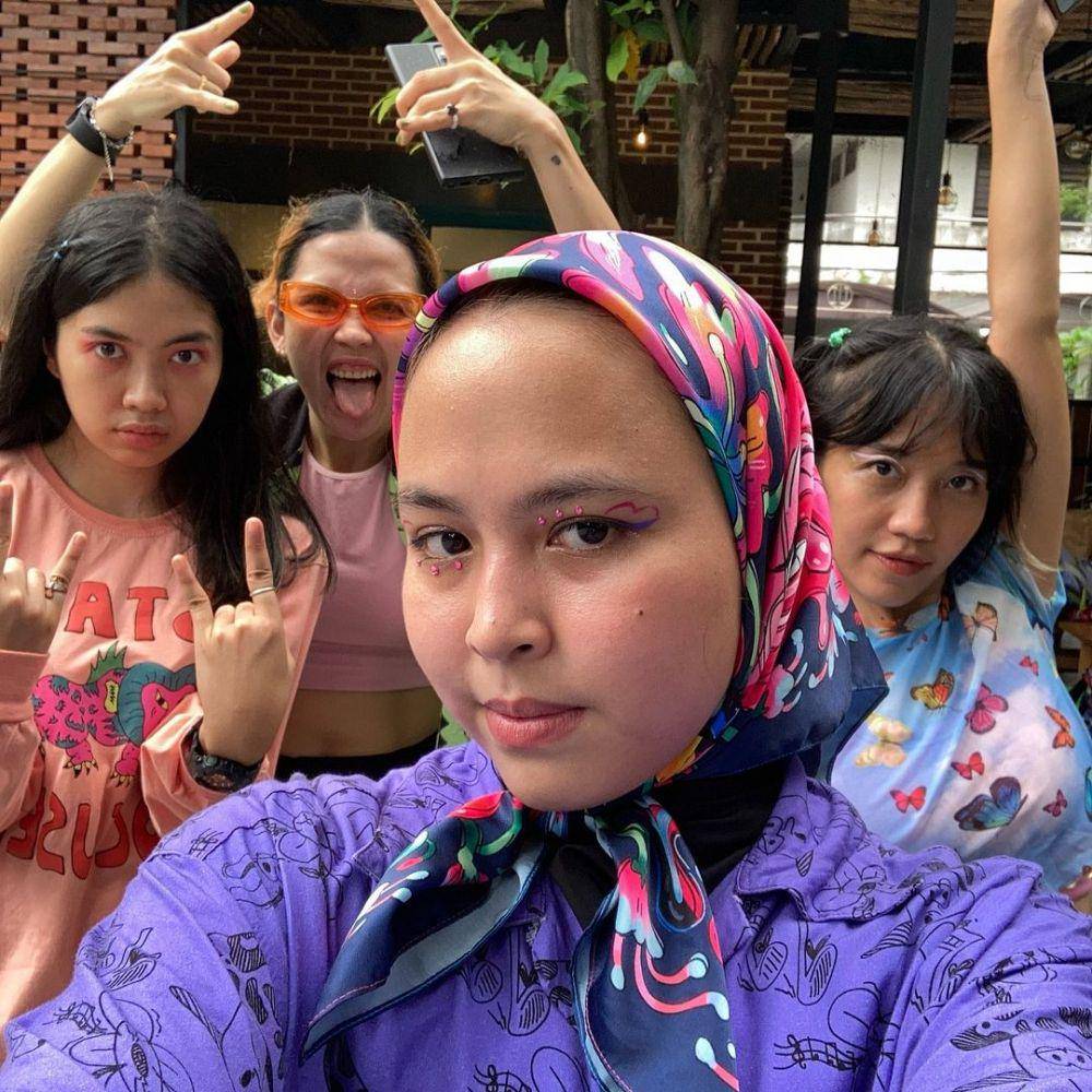 Dinda Kanyadewi (instagram.com/truly_jenny)