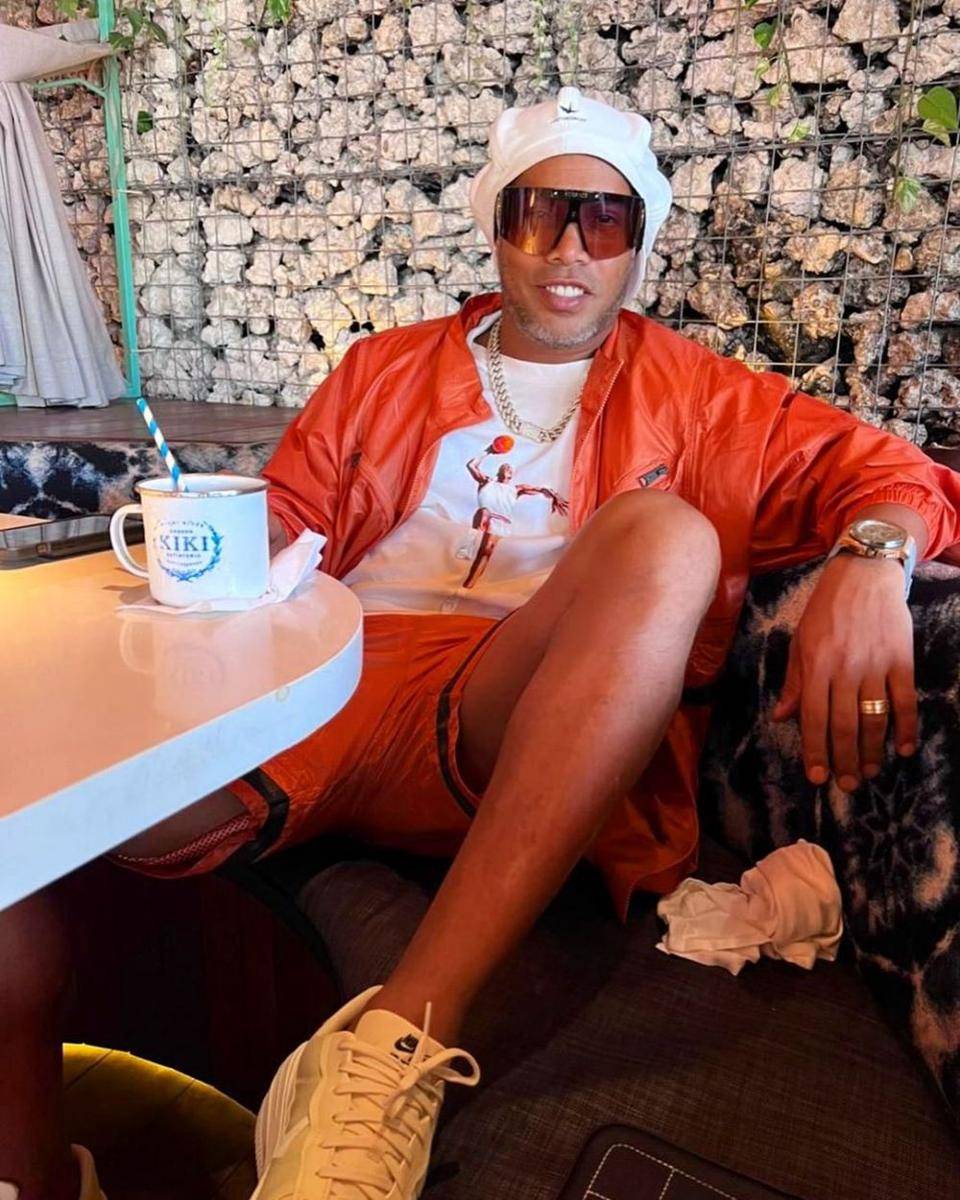 Ronaldinho (instagram.com/ronaldinho)
