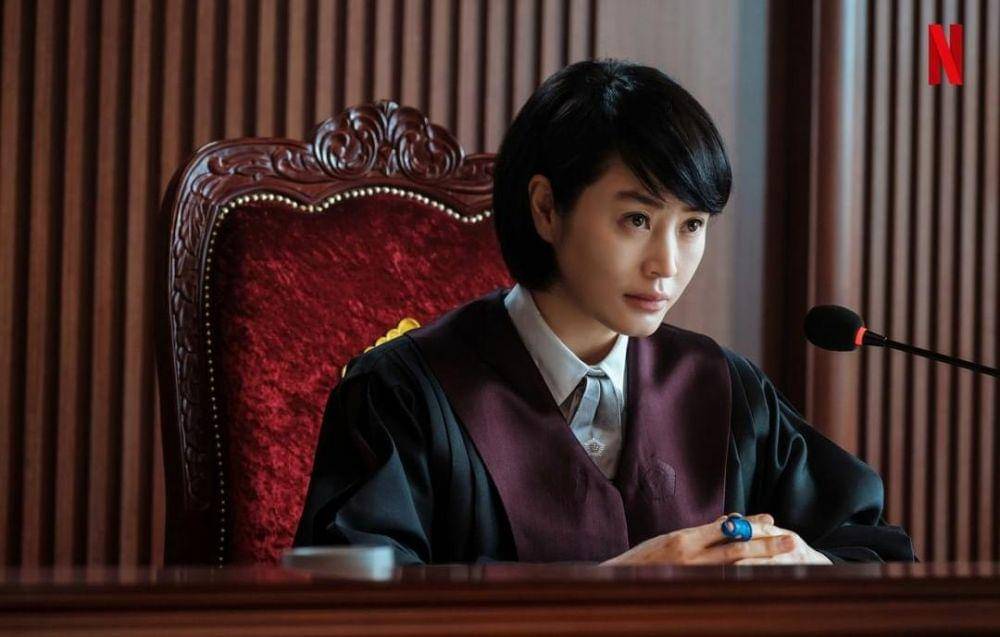 Kim Hye Soo di drama Juvenile Justice (instagram.com/netflixkr)