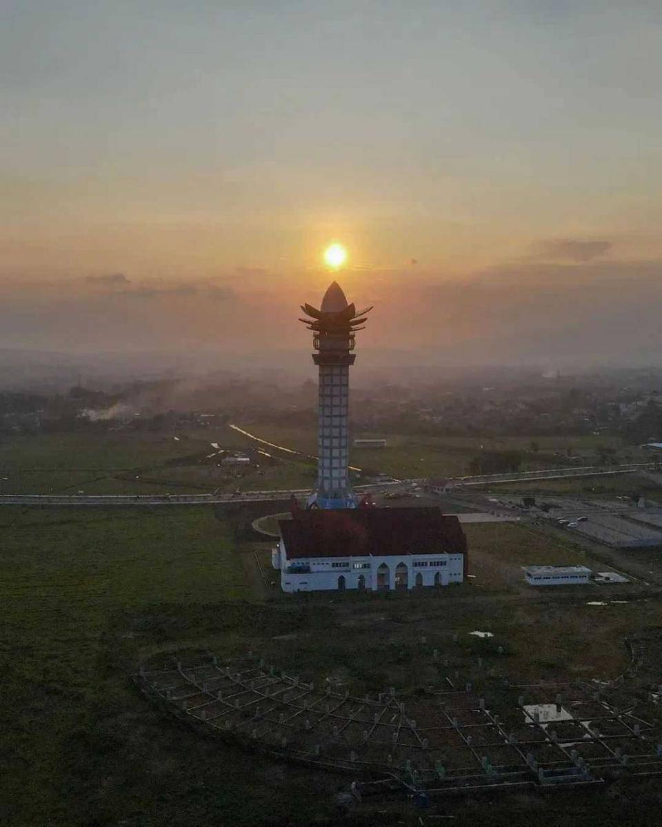 Menara Pandang Teratai (Instagram.com/explorebanyumas)