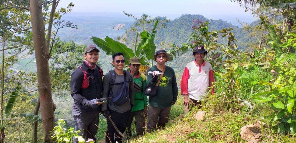 Lacak Titik Rawan Kebakaran, Petugas Pakai Drone di Cagar Alam Celering