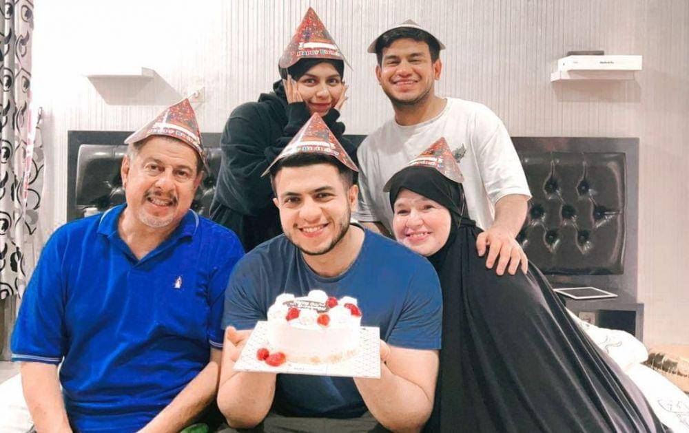 kejutan ultah ke-32 Yislam Al Jaidi (instagram.com/fadiljaidi)