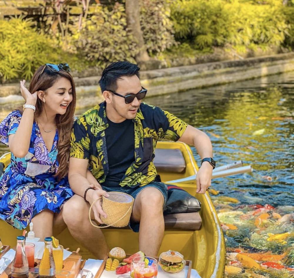 potret romantis Jenita Janet dan suami barunya, Danu Sofwan (instagram.com/jenitajanet)