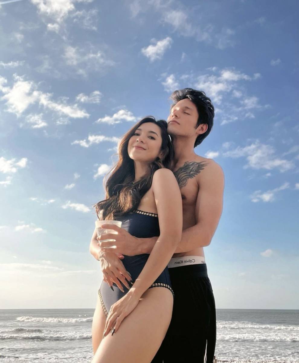 gaya mesra Dinda Kirana dan Naufal Samudra (instagram.com/dindakirana.s)