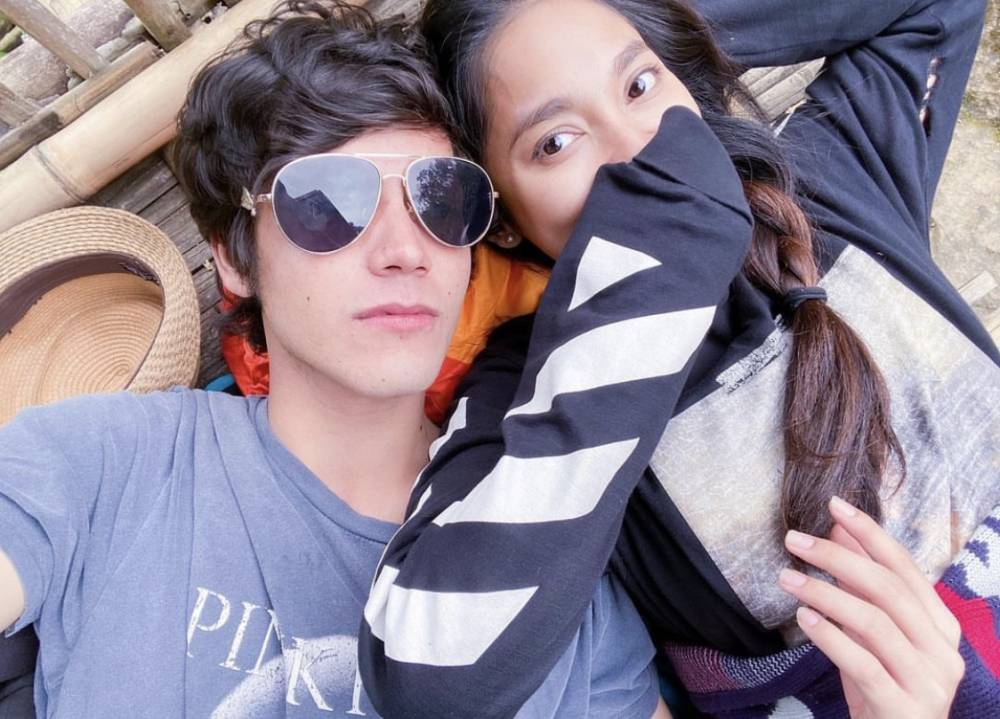gaya mesra Dinda Kirana dan Naufal Samudra (instagram.com/itsnaufalsamudra)