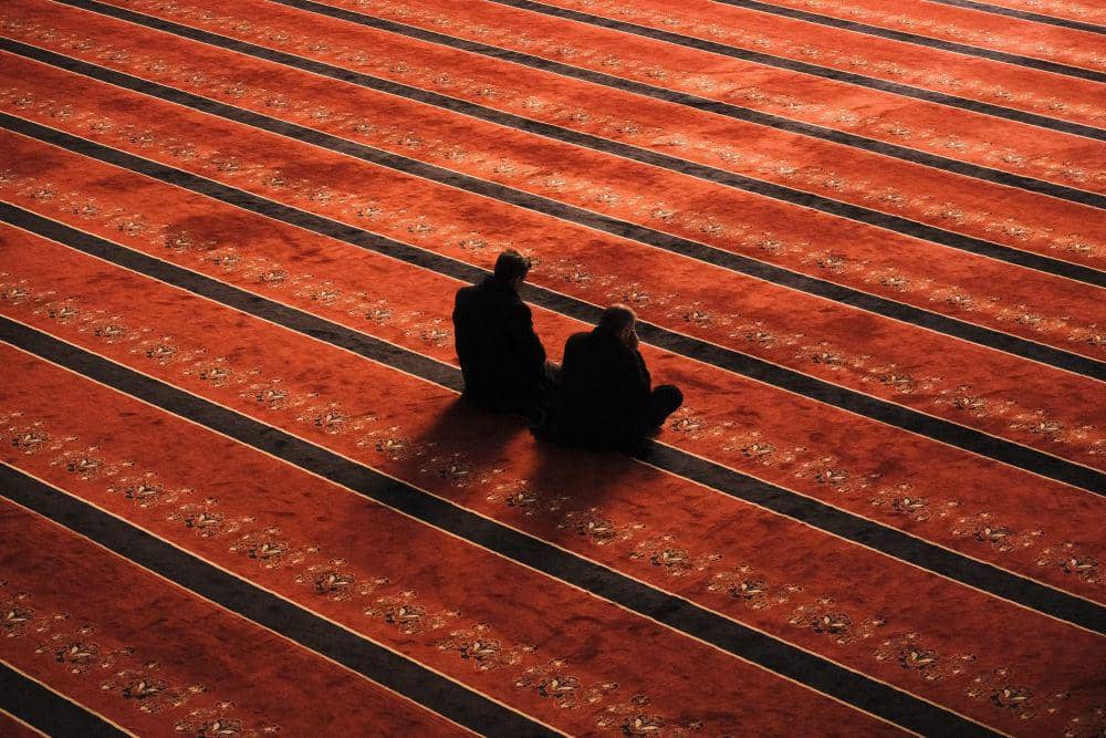 Doa dan Dzikir setelah Sholat Maghrib Beserta Urutannya