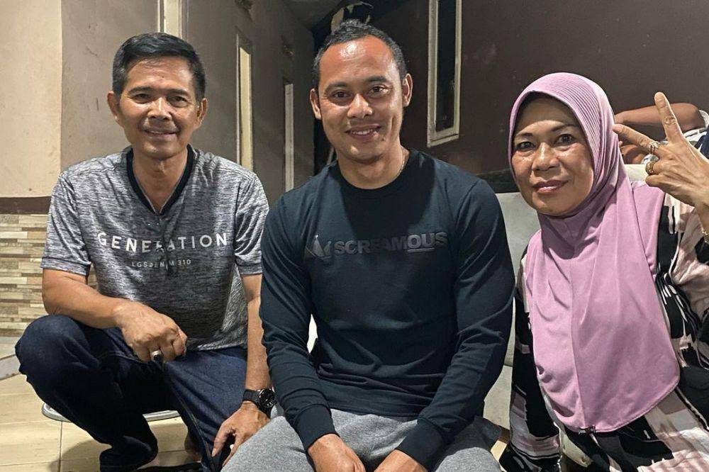 potret Fajar Alfian dengan pemain Persib (instagram.com/fajaralfian95)