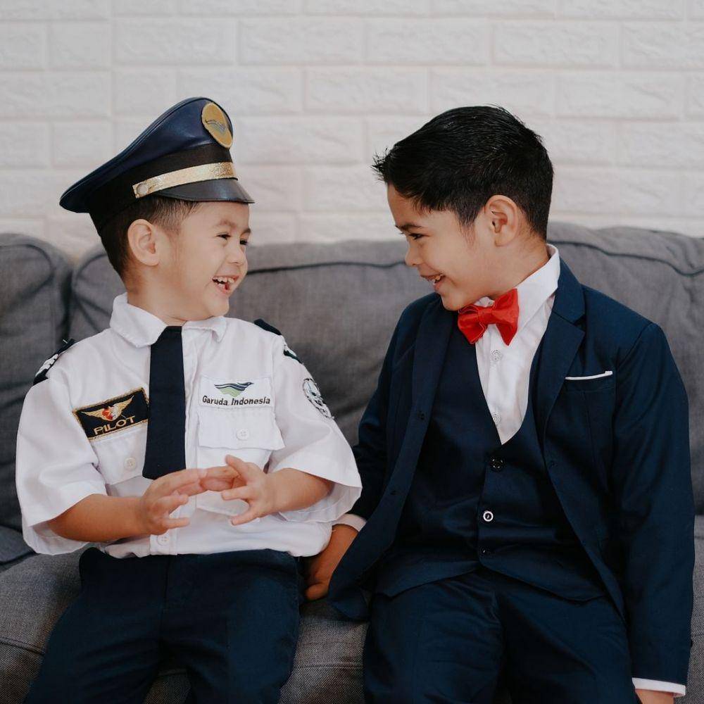 Rendra dan Malik (instagram.com/ichaseobandono)