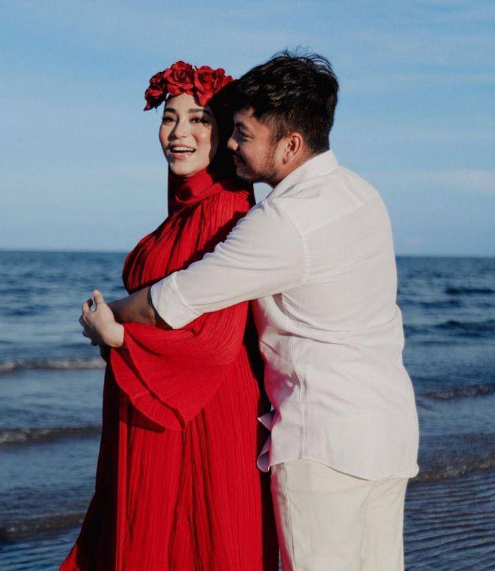 maternity shoot Uyaina Arshad (instagram.com/uyainaarshad)