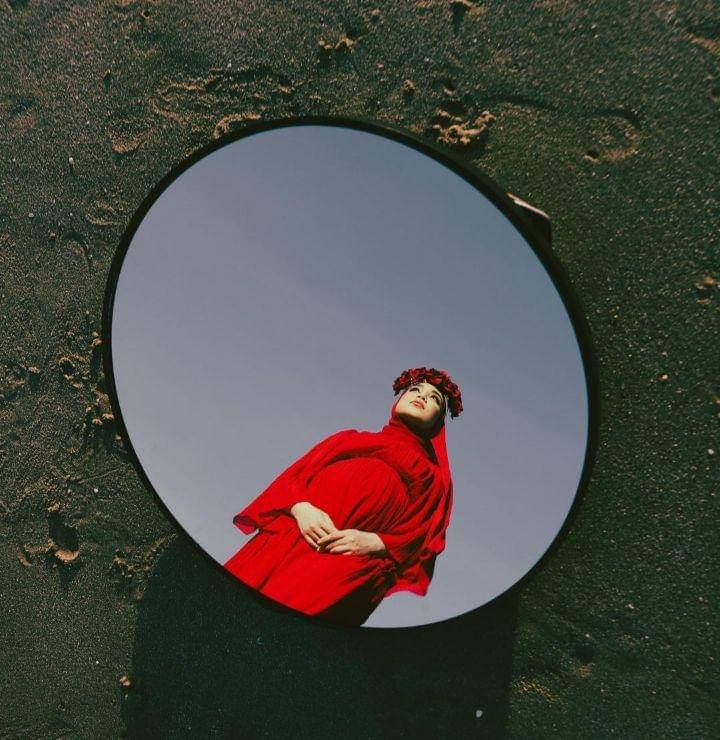 maternity shoot Uyaina Arshad (instagram.com/uyainaarshad)