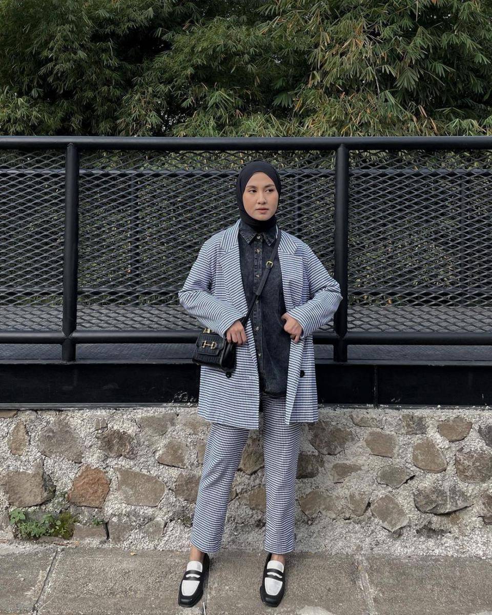 style hijab Inas Rana (instagram.com/inasrana)