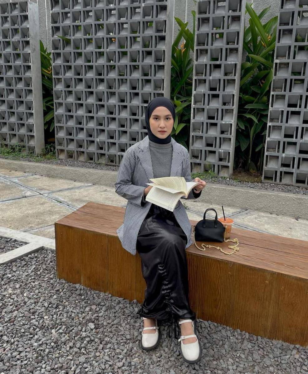 style hijab Inas Rana (instagram.com/inasrana)