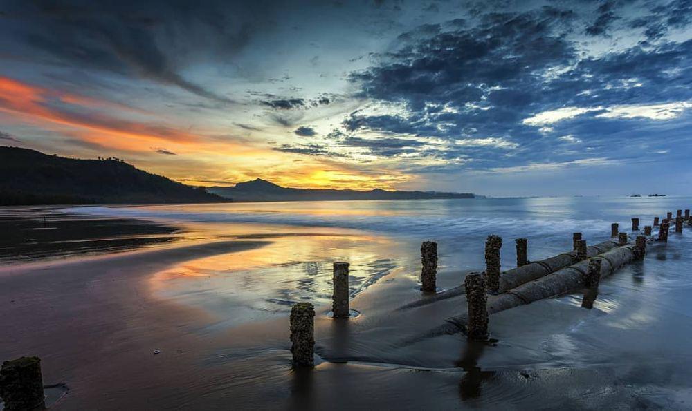 Pantai Gemah.(instagram.com/tulungagungsparkling)
