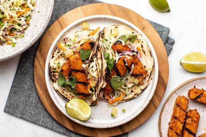 ilustrasi tempeh tacos (frommybowl.com)